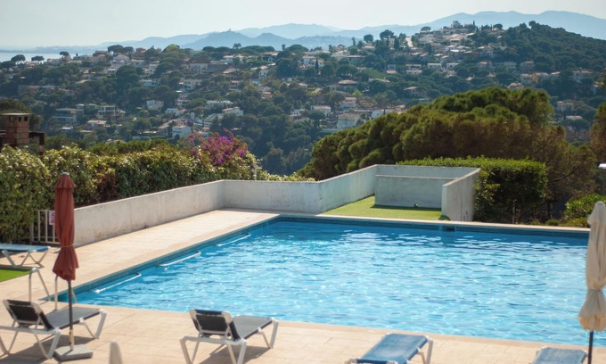Canyelles House | SANTA MONICA - MEDITERRANEAN ENERGY