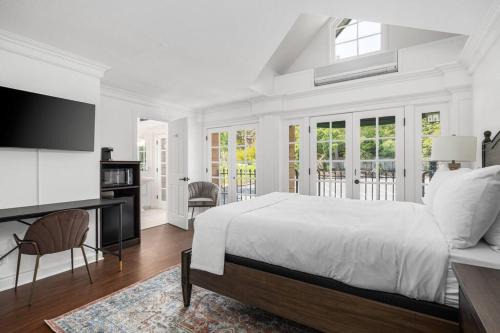 Santa Rosa Apartment | Santa Rosa Stonehouse Private Wine Country Retreat!