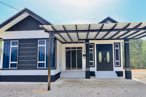 Kampung Penarik House | Santai Rhuteng Homestay