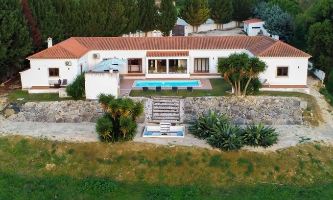 Mocarria Villa | Santarém Private Pool Sauna&Gym Villa