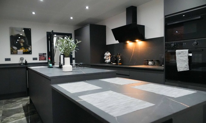 Boston House | Santi House