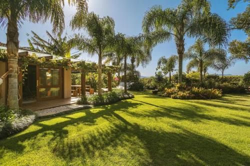 Praia do Rosa House | Santi Sabai Ibira - Um Refúgio às Margens da Lagoa