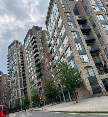 Addiscombe Apartment | Santina Apartments