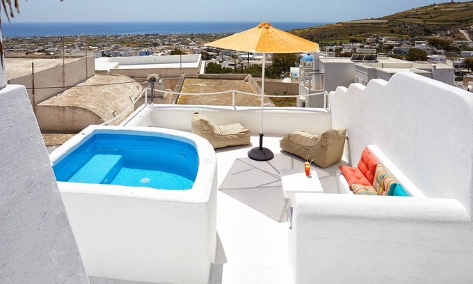 Emporio House | Santorini-treasures strawberry villa traditional