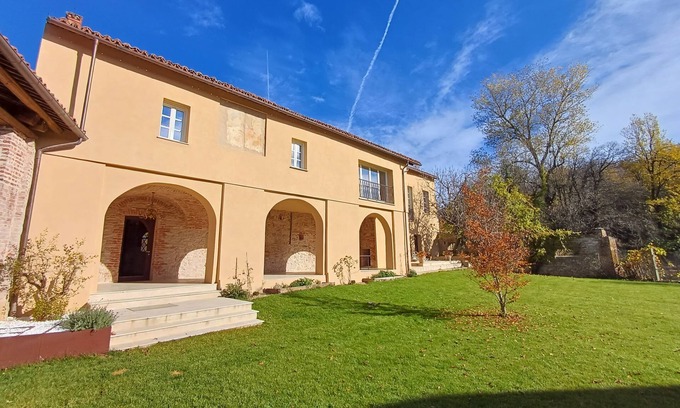 Vicoforte Apartment | Santostefano Suite 600. relaxation in a former Cistercian monastery from the year 1000