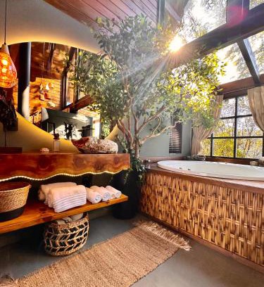 Rio dos Cedros Cabin | Santuá - Cabana Montês