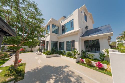 Tianya District Hotel | SanYa the south of the sea hotel