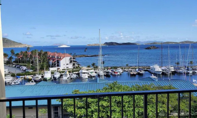 Red Hook Condo | Sapphire Beach Villa