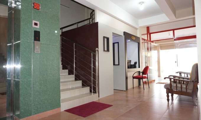 Kakkanad Hotel | Sapphire Hotel Apartment