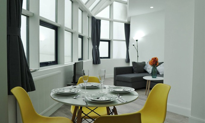 Telford Apartment | Sapphire House Apartments