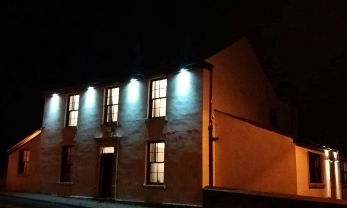 Knott End-on-Sea Bed & Breakfast | Saracens House Bed & Breakfast