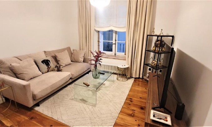 Pamplona City Centre Apartment | Sarasate Luxury by Clabao