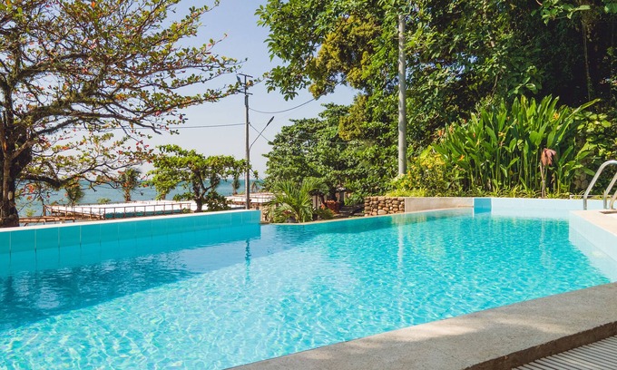 Krong Kaeb Hotel | Saravoan Hotel Kep