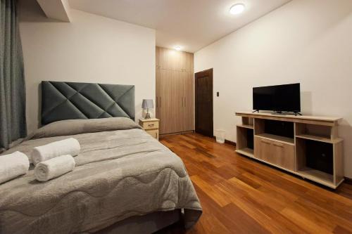 Downtown La Paz Apartment | Sarawi Inn