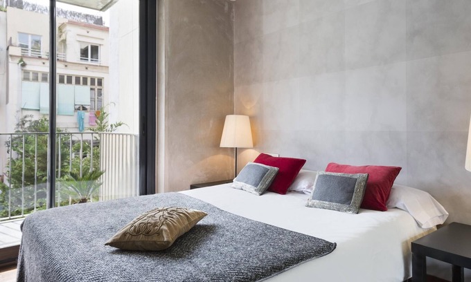 Sant Gervasi Apartment | Sarrià-Sant Gervasi executive apt. w/Balcony