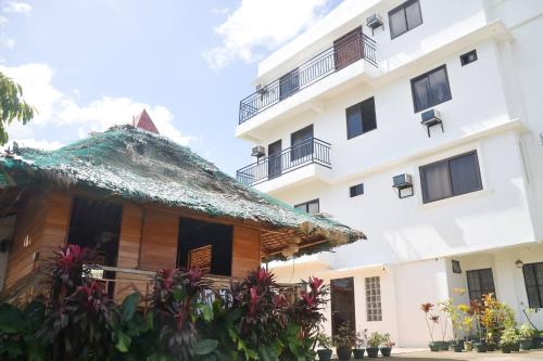 Catarman Bed & Breakfast | SaSa Pension House