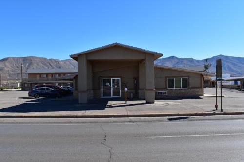 Alamogordo Hotel | Satellite Inn