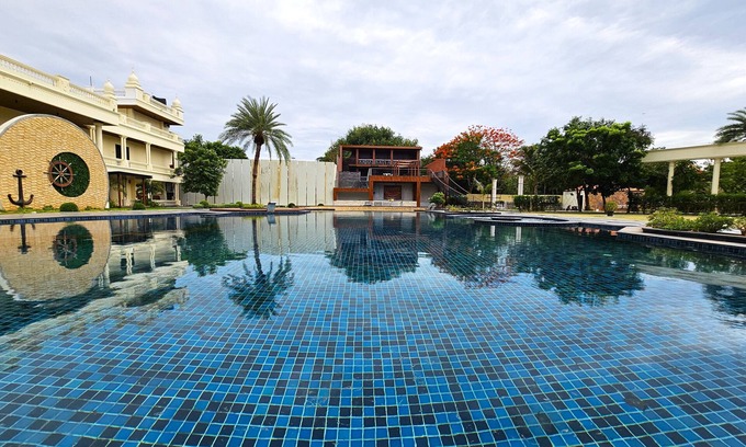 Sriperumbudur Hotel | Sathyam Grand Resort, Sriperumbudur