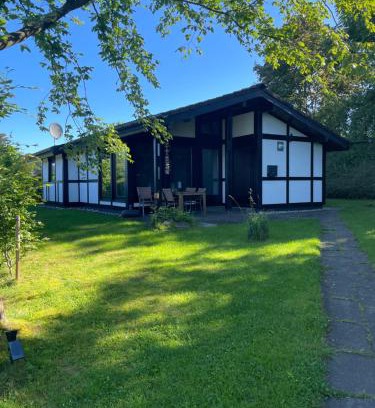 Feriendorf Hennesee House | Sauerländer Henne-Lütt
