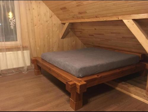 Sarkani Apartment | Saules Rats Apartamenti