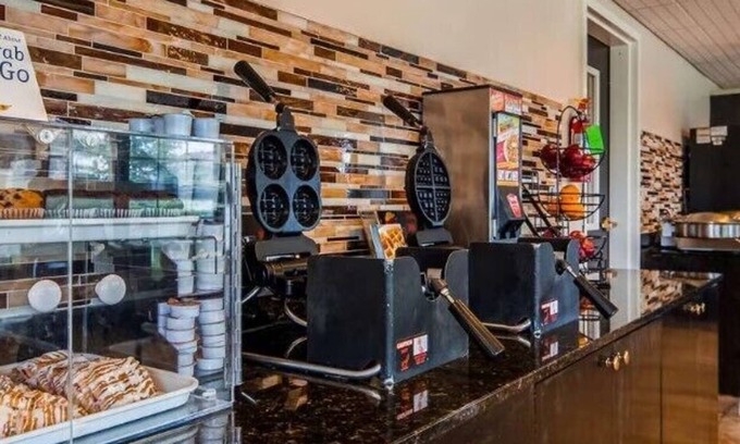Sault Ste. Marie Hotel | Sault Superior Place