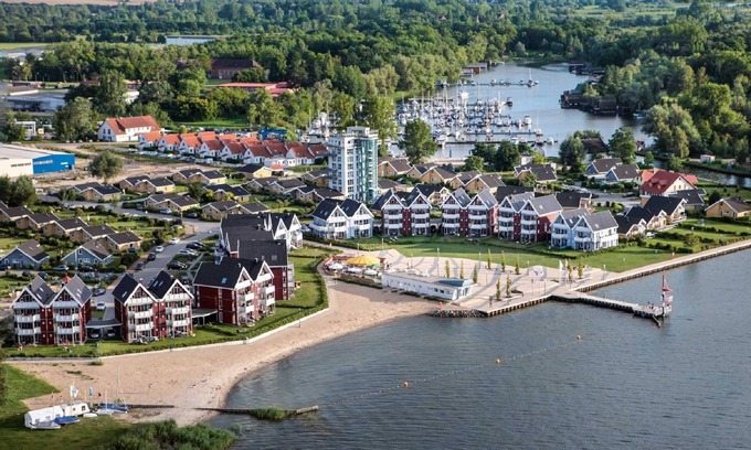 Muritz Boat Rental | Sauna-hausboot - Führerscheinfreies Hausboot - Kuhnle-tours Hafendorf Müritz