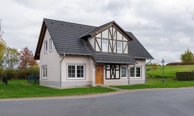 Ediger House | Sauna Stay by Moselle River