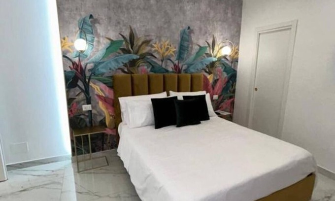 Naples Bed & Breakfast | Savior DeLuxe Rooms - Quadruple Deluxe Room