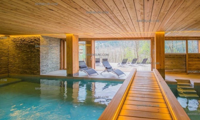 La Clusaz Ski Chalet | Savoielac - La Clusaz - indoor pool : Chalet Viking