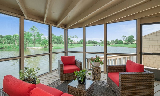 Sawgrass House | Sawgrass Country Club, Ponte Vedra Beach Townhome, Amazing Wildlife