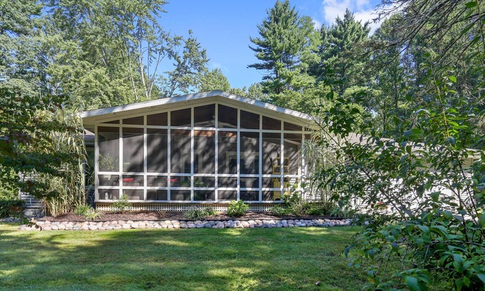 Shorewood-Tower Hills-Harbert Cottage | Sawyer Home close to the Warren Dunes with a screened in porch, and heated pool!