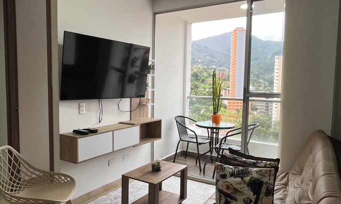 Sabaneta Apartment | SB1326. Apartment Sabaneta, central, beautiful view of the mountains and the city