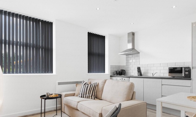 Balsall Common Apartment | SCA- Arden Apartment 2 Twin Bedroom Free Parking