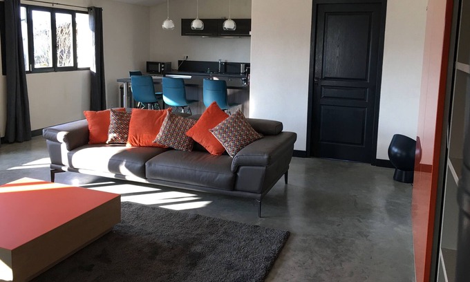 Montmeyran House | Scarlett Loft with luxurious interiors and private spa
