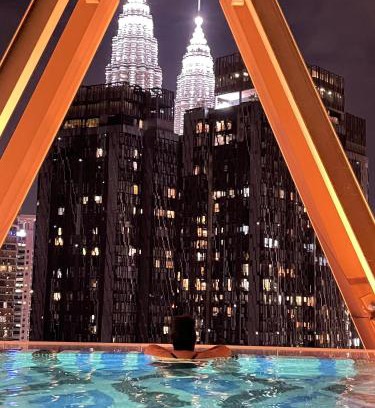Kuala Lumpur City Centre Apartment | Scarletz Suites KLCC by IH