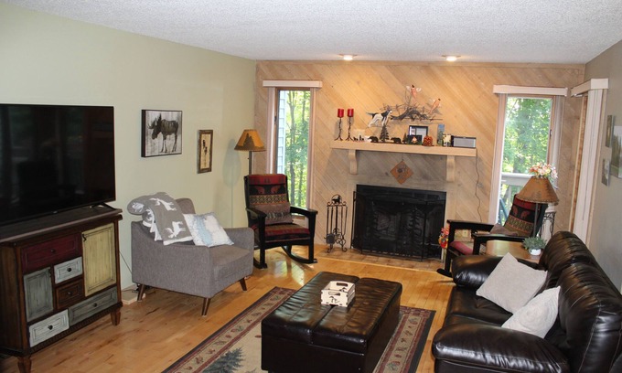 Harbor Springs Condo | Scenic condo