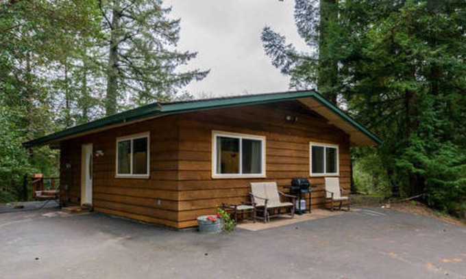 Lexington Hills Apartment | Scenic getaway - monthly rental
