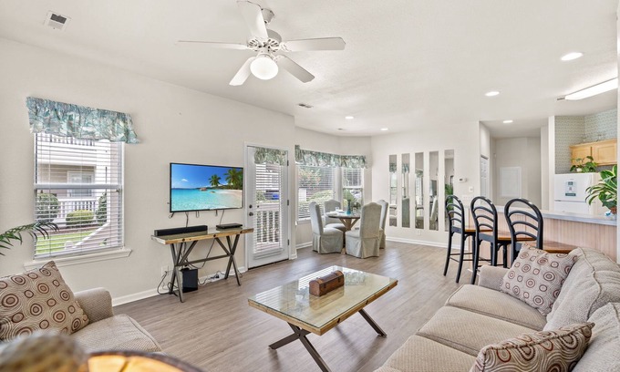 Sea Trail Condo | Scenic Golf Villa River Creek 1002 - Sunset Beach