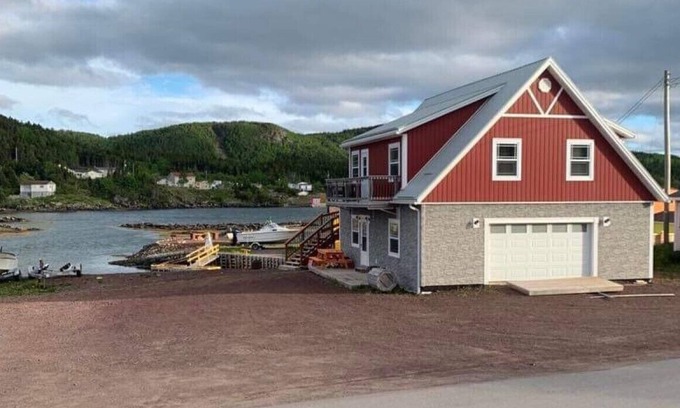Brighton House | Scenic Harbor Château- Breathtaking sea and harbour views