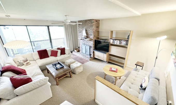 Stowe Area House | Scenic Notchbrook Retreat, a mountain getaway!