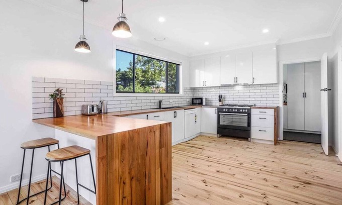 Highton House | Scenic Stay I Short or Long Term