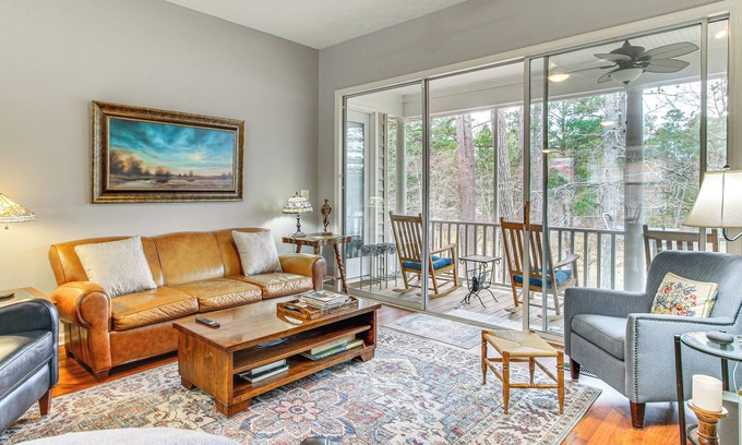 McCormick House | Scenic Water Views: Lakefront Home in McCormick!