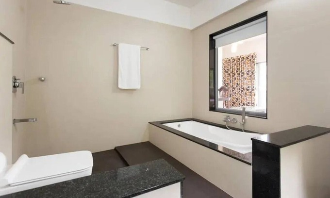 Devikolam House | Sceva's Garden Home - King Bed and Mountain View!n