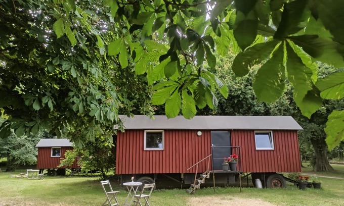 Gustow Other | Schäferwagen auf dem Biogut-Saalkow