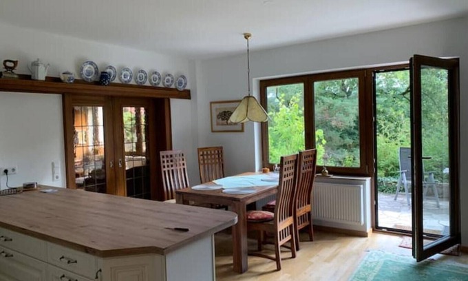 Stadtlengsfeld Apartment | Schöne Ferienwohnung im Landhaus