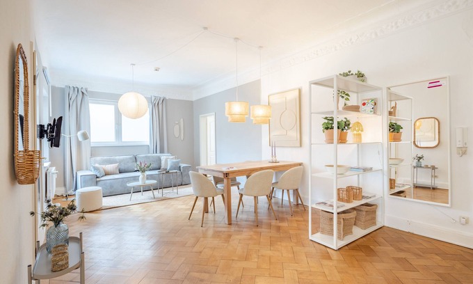 Altona-Nord Apartment | Schanzenwohnung "tender"