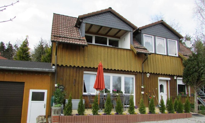 Mandelholz Apartment | Schau ins Land