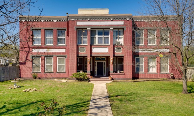 Schertz Apartment | Schertz Vacation Rental: 20 Mi to San Antonio