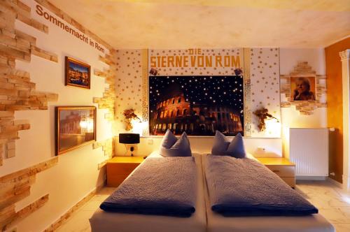 Eisfeld Hotel | Schlagerschloss Hotel