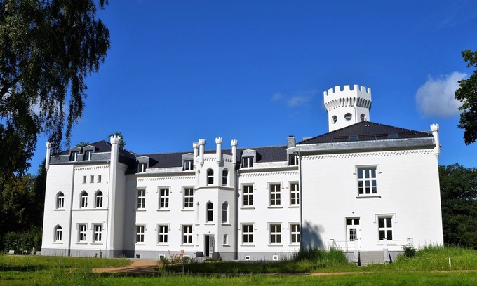 Hohendorf Apartment | Schloss Hohendorf